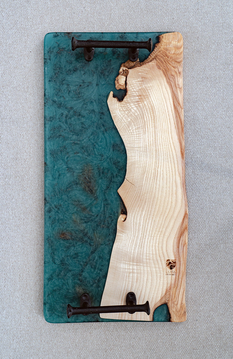 Handcrafted tray - IBZ003BA