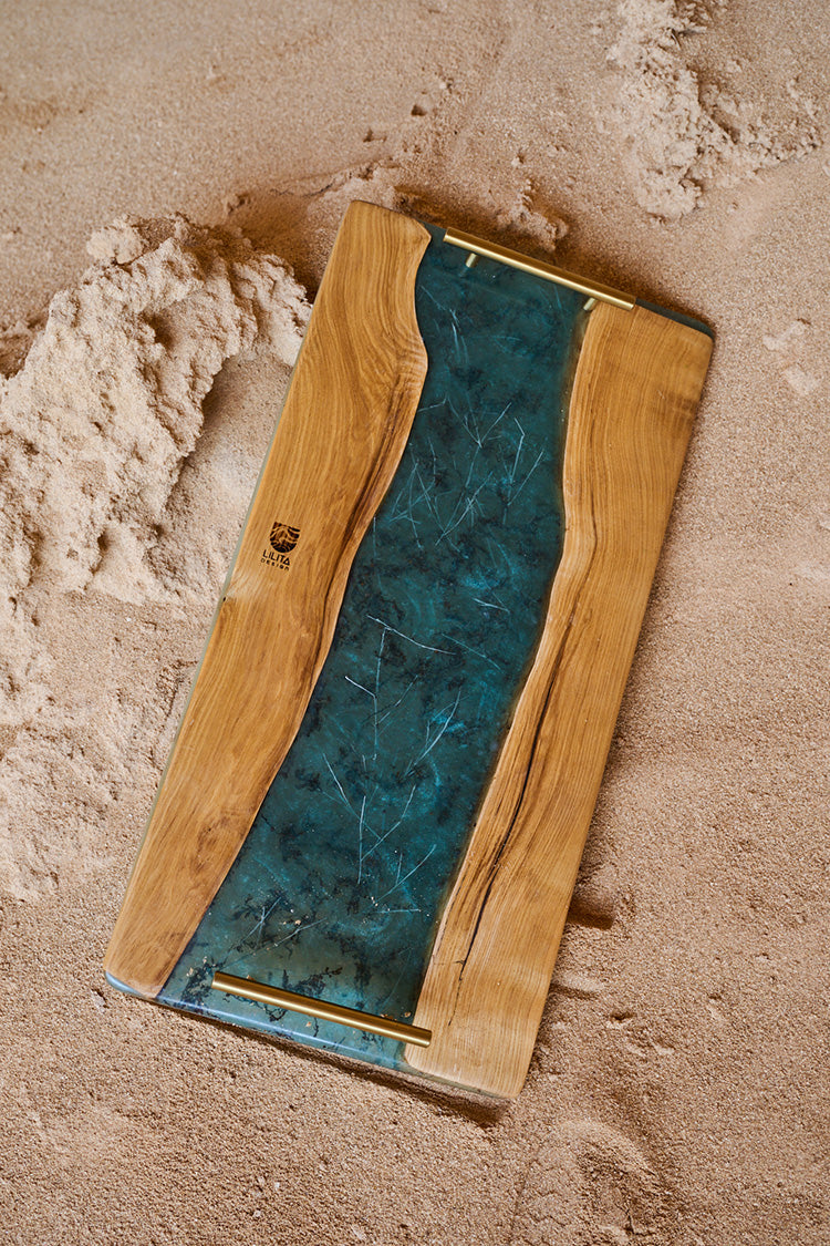 Handcrafted tray - IBZ004