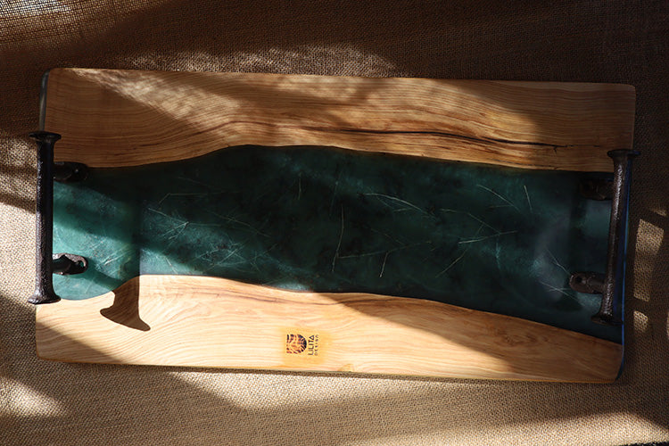 Handcrafted tray - IBZ004