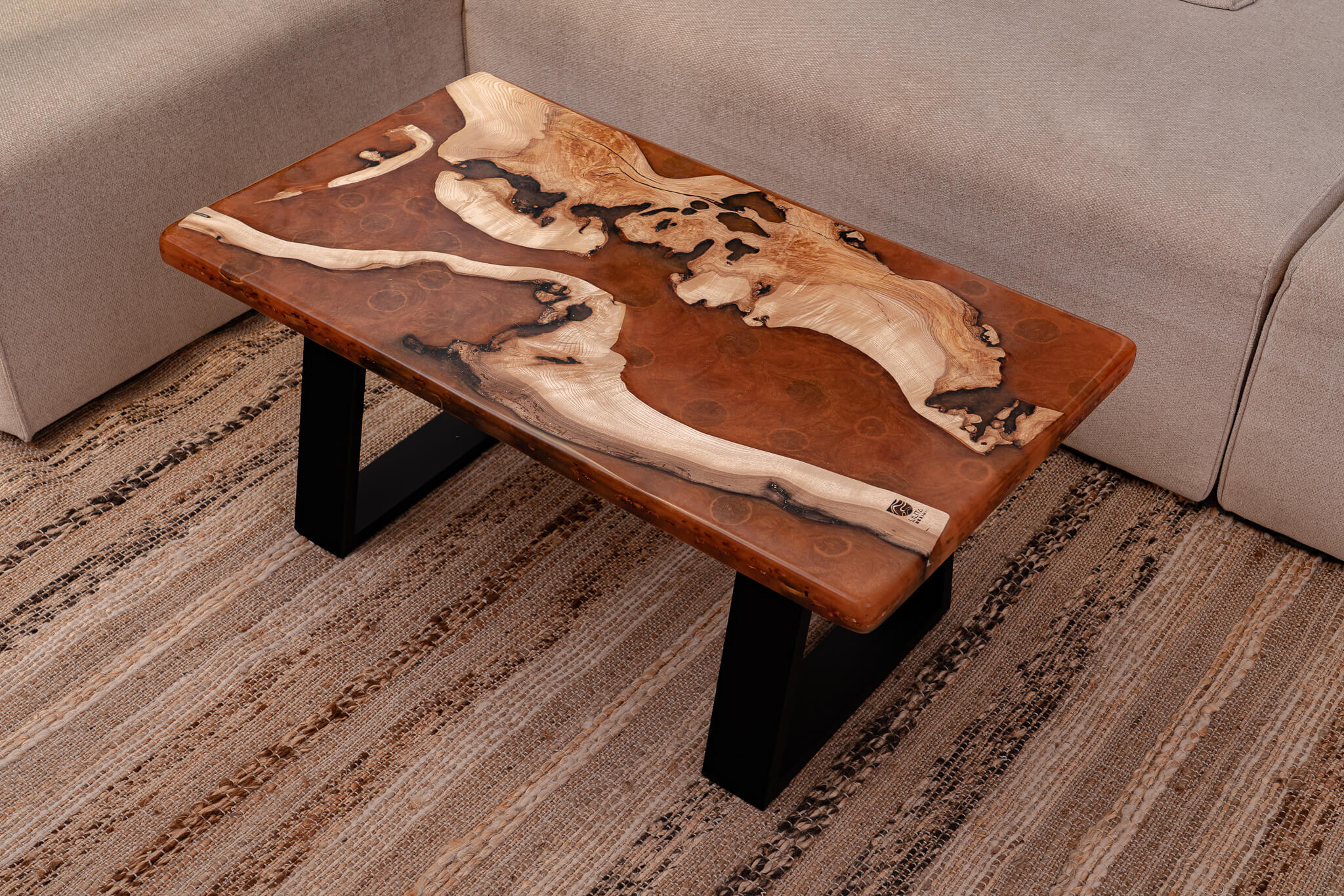 Mesa rectangular hecha a mano